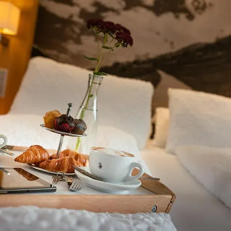 Hotel Landhaus Hotel 4*