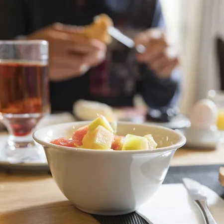 Hotel Landhaus Ξενοδοχείο 4*