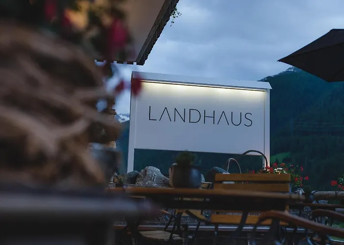 Hotel Landhaus Hotel 4*