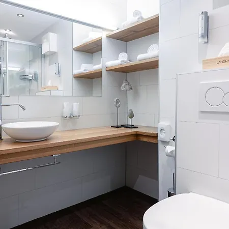 Otel Hotel Landhaus 4*