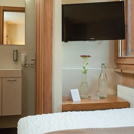 Hotel Landhaus Otel 4*